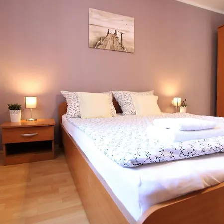 Frideric Apartment